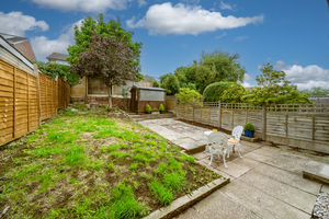 REAR GARDEN- click for photo gallery